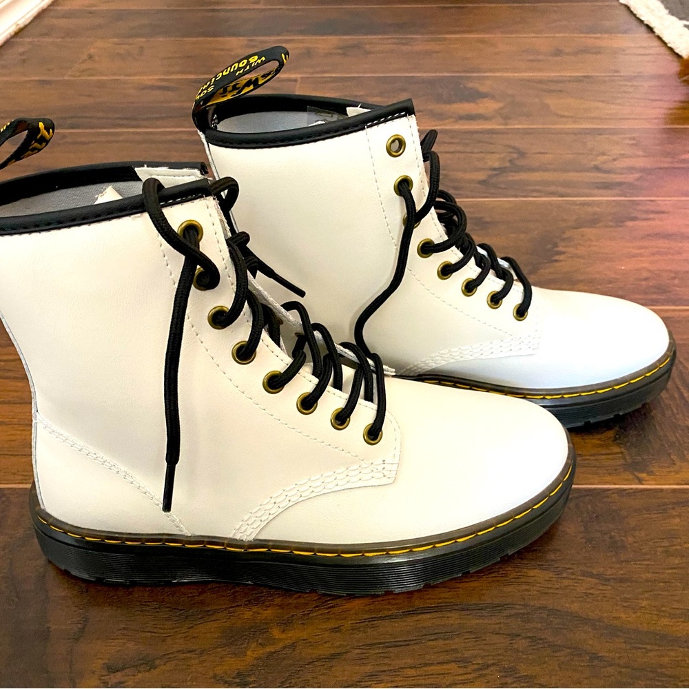 Women’s size 8 Dr. Marten’s